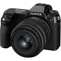 Fujifilm GFX 50s II + GF 35-70mm|